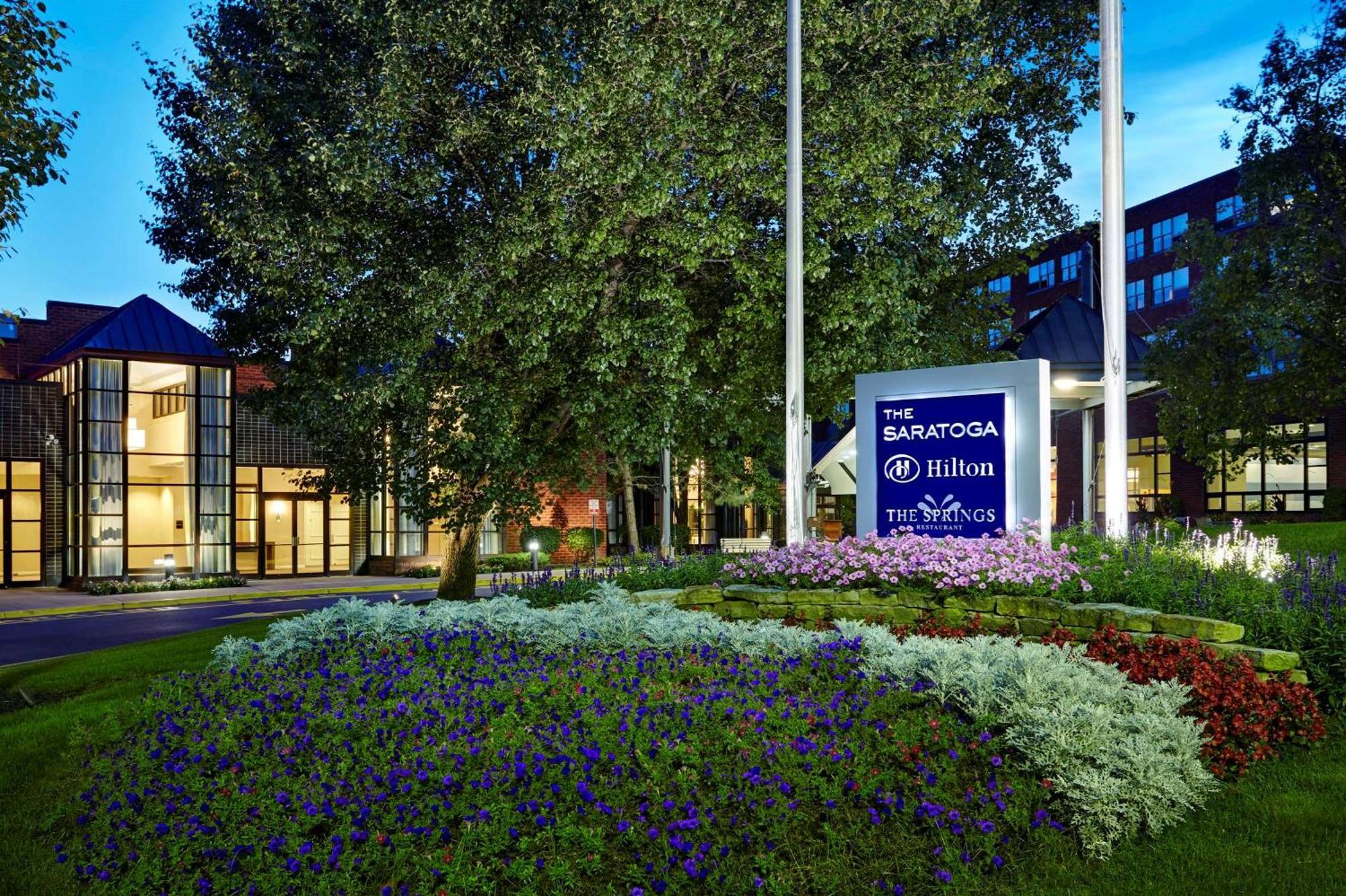 מלון סאראטוגה ספרינגס The Saratoga Hilton מראה חיצוני תמונה