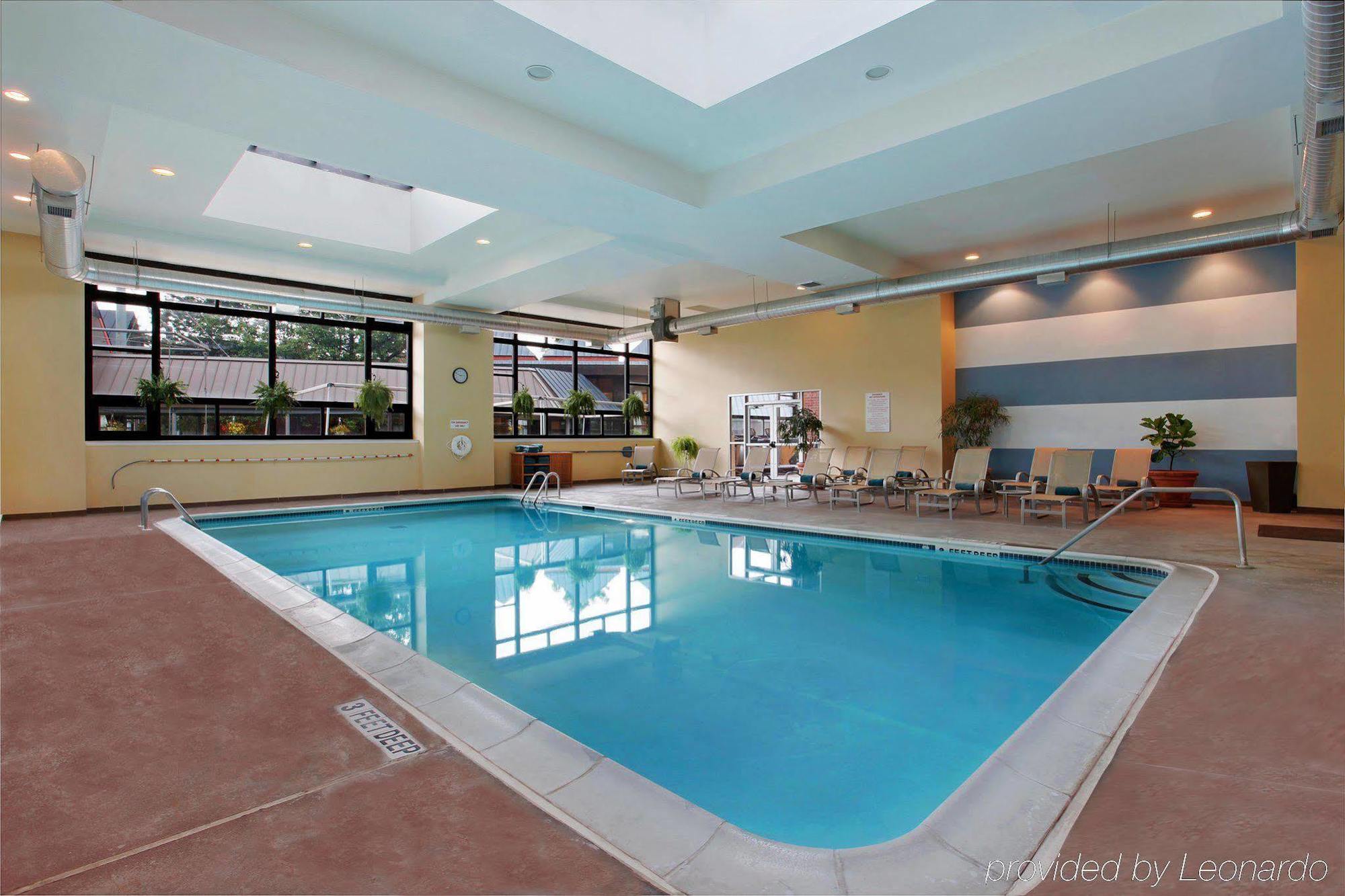 מלון סאראטוגה ספרינגס The Saratoga Hilton מתקנים תמונה